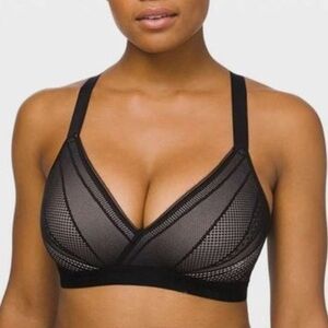 Lululemon Awake to Lace Bra Size 38C Sports Bra